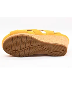 Best Sale L'Empreinte Chaussures CLARKS UN CAPRI STEP jaune
