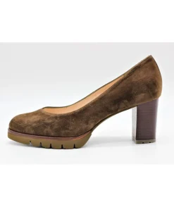 Shop L'Empreinte Chaussures GADEA 41126 TIPOX VELOURS kaki