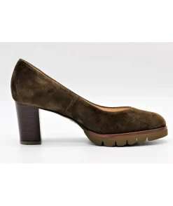 Shop L'Empreinte Chaussures GADEA 41126 TIPOX VELOURS kaki