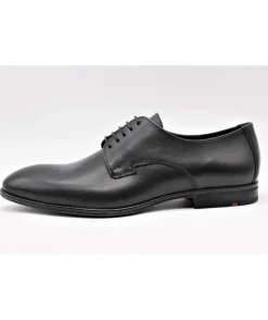 Shop L'Empreinte Chaussures LLOYD MADOC noir
