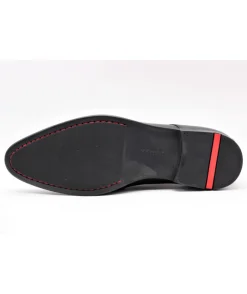 Shop L'Empreinte Chaussures LLOYD MADOC noir
