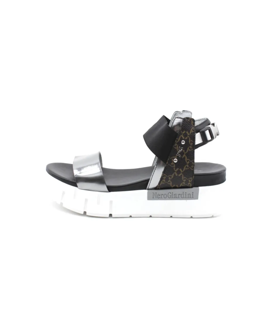 Shop L'Empreinte Chaussures NEROGIARDINI 07840 noir