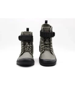 Shop L'Empreinte Chaussures PALLADIUM PAMPA LGN OFFICER kaki