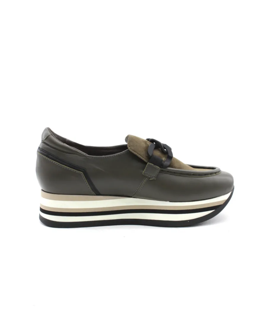 Shop L'Empreinte Chaussures SOFTWAVES 7.78.50/17 kaki
