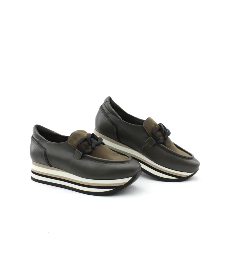 Shop L'Empreinte Chaussures SOFTWAVES 7.78.50/17 kaki