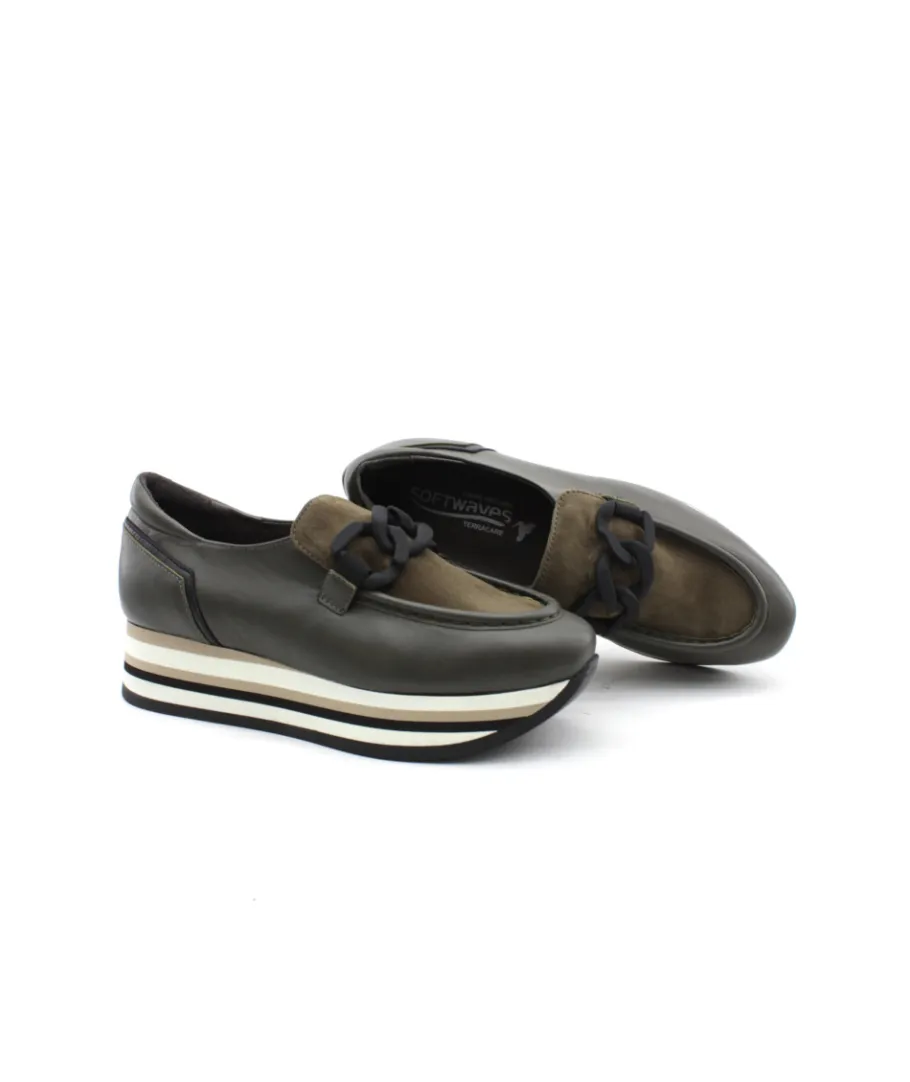 Shop L'Empreinte Chaussures SOFTWAVES 7.78.50/17 kaki