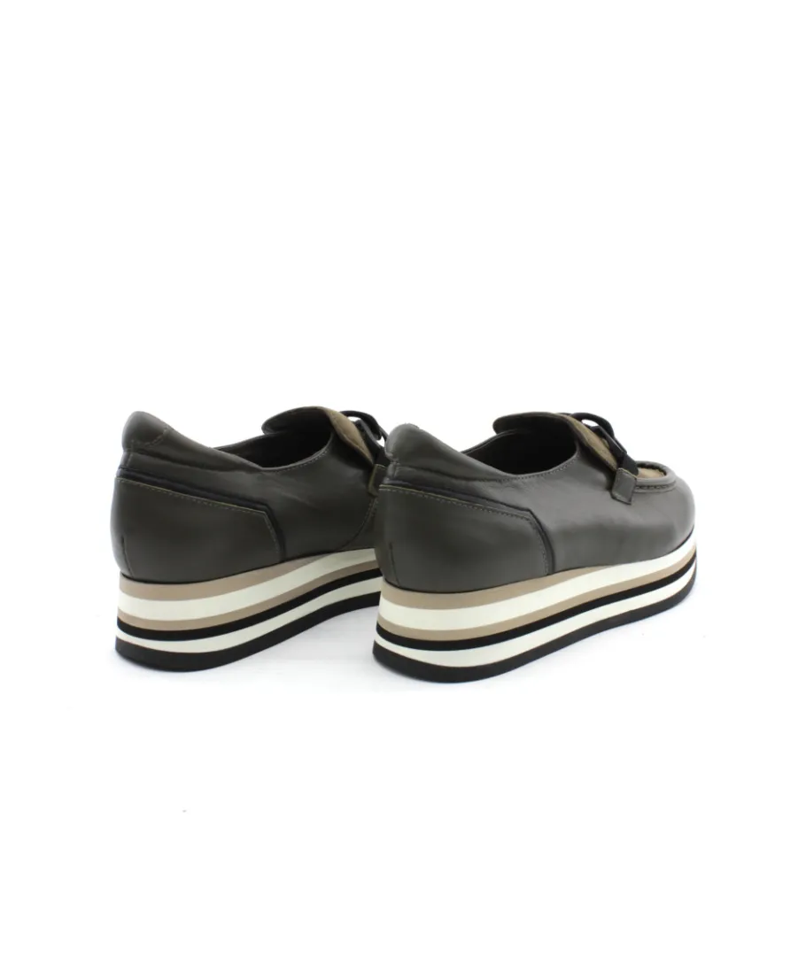 Shop L'Empreinte Chaussures SOFTWAVES 7.78.50/17 kaki