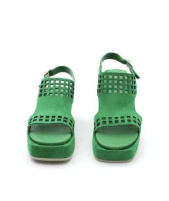 Shop L'Empreinte Chaussures SOFTWAVES 8.77.01/00 RAENA vert