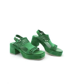 Shop L'Empreinte Chaussures SOFTWAVES 8.77.01/00 RAENA vert